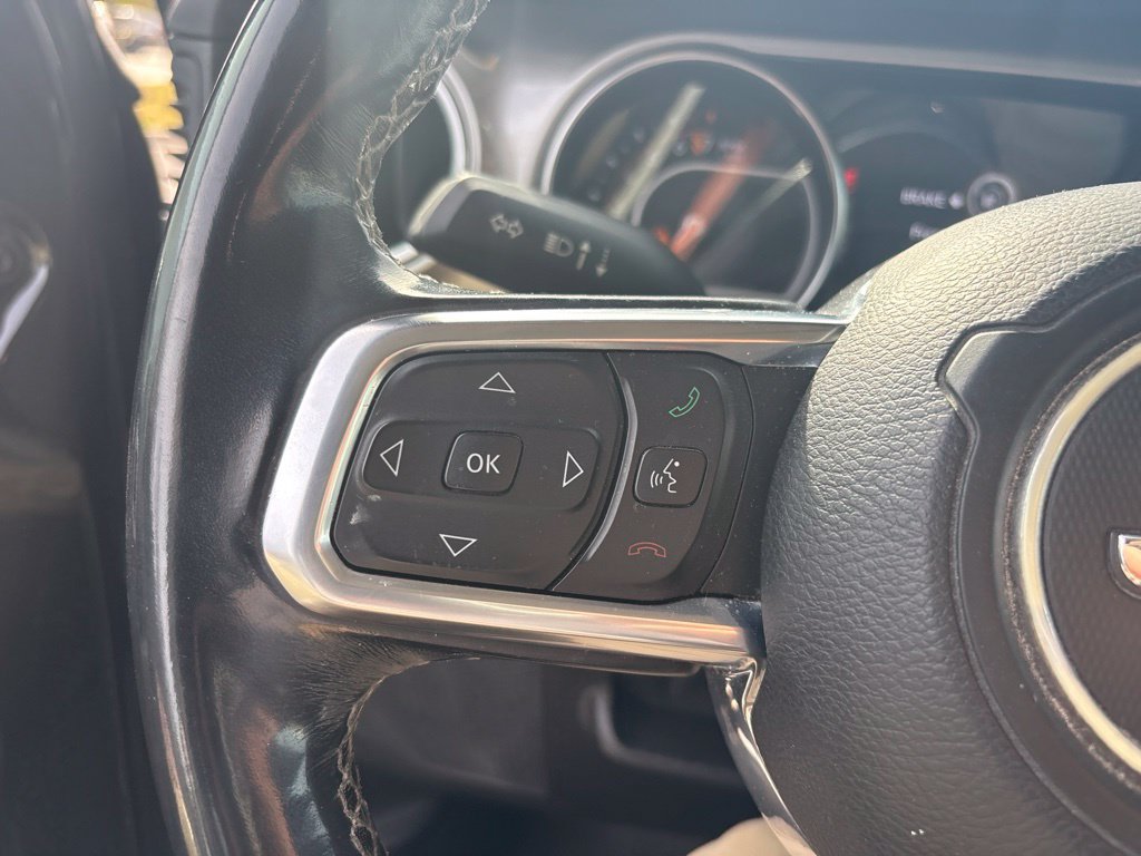 Used 2020 Jeep Gladiator Overland AWD/4WD image 24