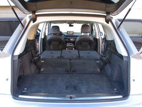 Used 2018 Audi Q7 3.0T Prestige w/ Prestige Package image 75