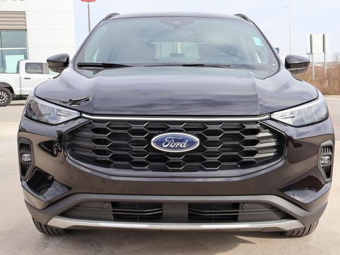 New 2026 Ford Escape ST-Line Select w/ Equipment Group 401A image 7