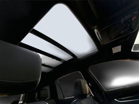 New 2025 Cadillac XT6 Premium Luxury image 17