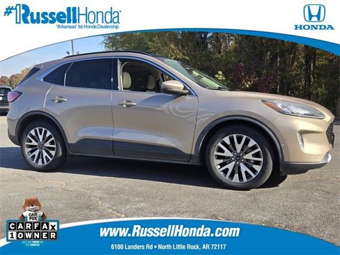 Used 2020 Ford Escape Titanium image 1