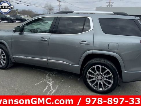 Used 2023 GMC Acadia Denali w/ Denali Technology Package image 6