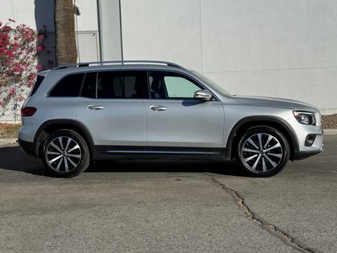 Certified 2020 Mercedes-Benz GLB 250 image 8