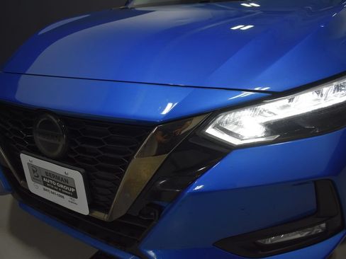 Used 2020 Nissan Sentra SR FWD image 11
