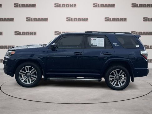Used 2022 Toyota 4Runner TRD Sport AWD/4WD image 2