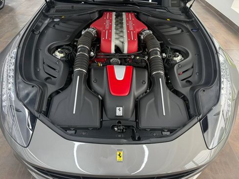 Used 2012 Ferrari FF AWD/4WD image 75