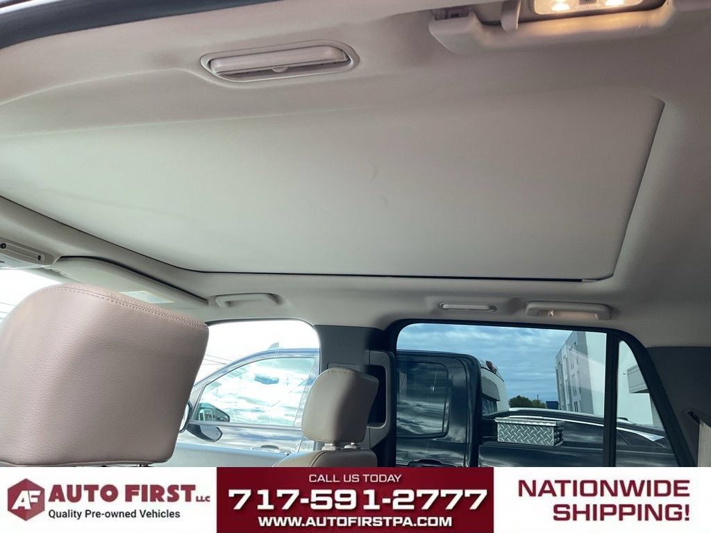 Used 2020 Ford Expedition Max XLT w/ Equipment Group 202A AWD/4WD image 12
