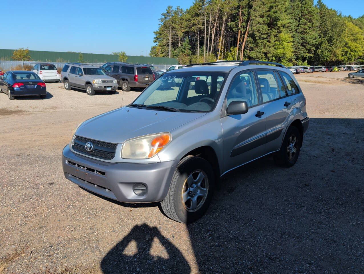Used 2005 Toyota RAV4 2WD image 1