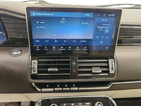 Used 2024 Lincoln Navigator Black Label AWD/4WD image 33