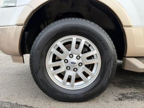 Used 2011 Ford Expedition EL XLT w/ 202A Rapid Spec Order Code image 14