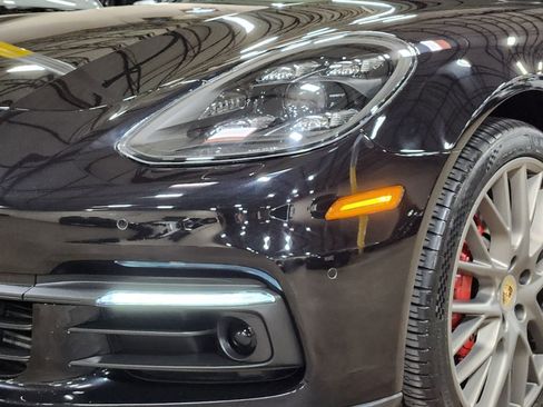 Used 2020 Porsche Panamera 4 AWD/4WD image 14