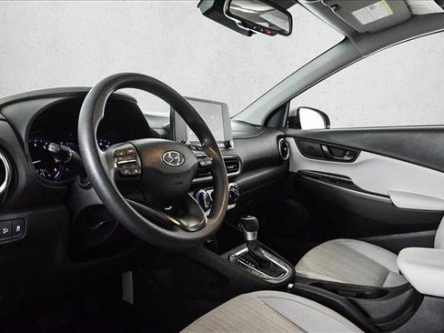 Used 2023 Hyundai Kona SEL image 10
