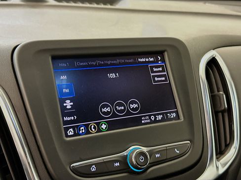 Used 2024 Chevrolet Equinox LT image 21