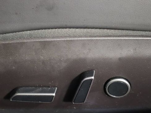Used 2023 Tesla Model 3 Standard Range RWD image 19