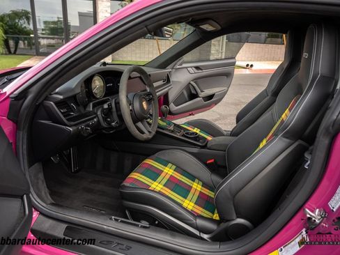 Used 2024 Porsche 911 GT3 RWD image 17