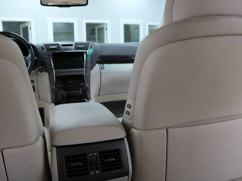 Used 2008 Lexus LS 460 L w/ Preferred Accessory Pkg RWD image 93