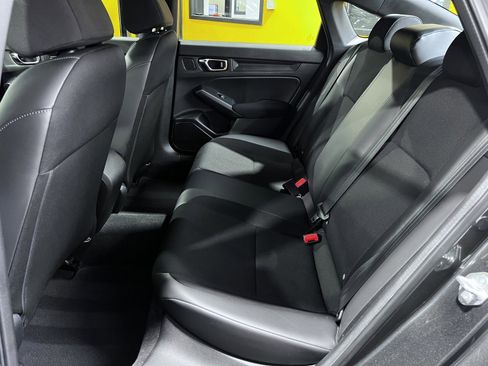 Used 2024 Honda Civic Sport image 19