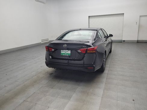Used 2024 Nissan Altima 2.5 SV image 9
