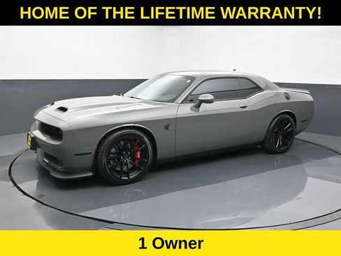 Used 2023 Dodge Challenger SRT Hellcat w/ Driver Convenience Group RWD image 2