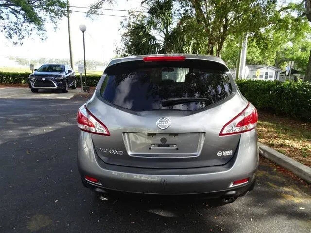 Used 2014 Nissan Murano S FWD image 10
