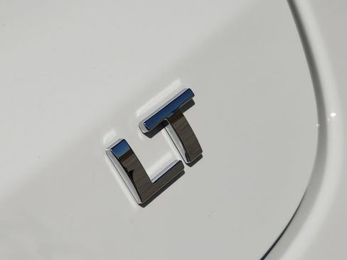 New 2026 Chevrolet Trax LT w/ Driver Confidence Package image 10