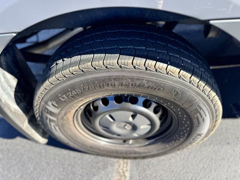 Certified 2024 Mercedes-Benz Sprinter 2500 image 5