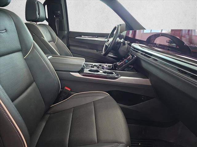 Used 2025 Cadillac Escalade ESV Sport w/ Touring Package AWD/4WD image 22