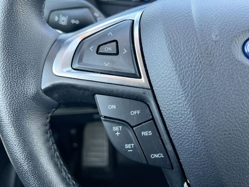 Used 2024 Ford Edge SEL w/ Convenience Package AWD/4WD image 23