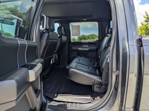 Used 2020 Ford F150 Lariat w/ Equipment Group 502A Luxury AWD/4WD image 16