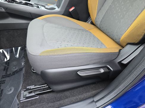 Used 2024 Subaru Crosstrek 2.5i Sport image 34