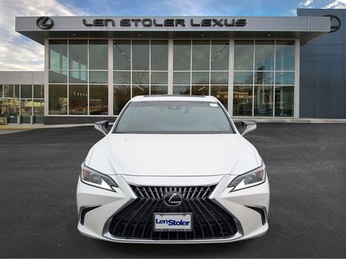 Used 2025 Lexus ES 300h w/ Technology Package image 8