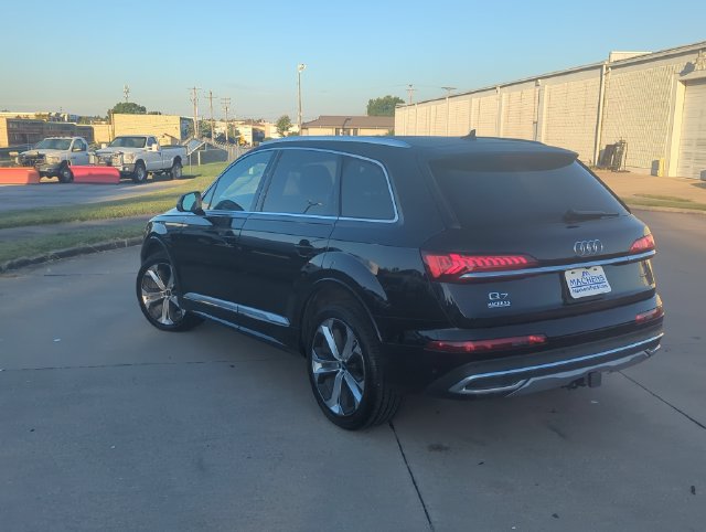 Used 2021 Audi Q7 3.0T Premium Plus w/ Executive Package AWD/4WD image 3