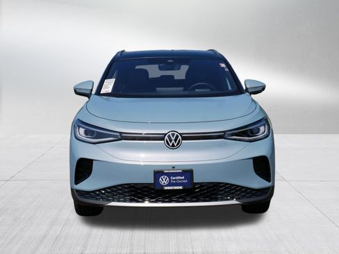 Certified 2025 Volkswagen ID.4 Pro S Plus AWD/4WD image 2