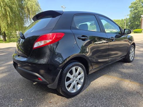 Used 2012 MAZDA MAZDA2 Touring FWD image 10