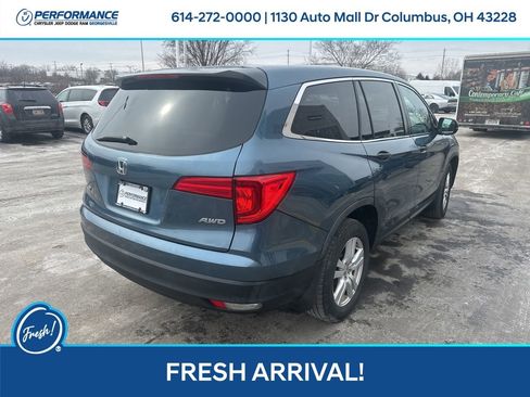 Used 2016 Honda Pilot LX image 4