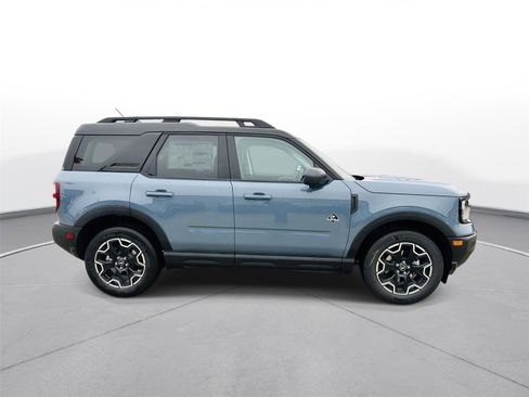 New 2025 Ford Bronco Sport Outer Banks w/ Outer Banks Tech Package+ AWD/4WD image 44