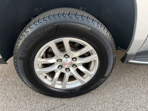 Used 2015 GMC Yukon XL SLT image 51