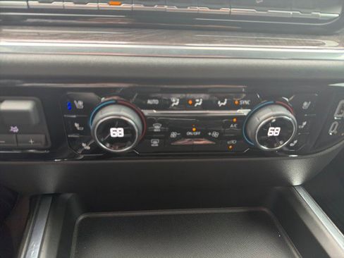 Used 2026 Chevrolet Silverado 2500 LTZ w/ LTZ Plus Package AWD/4WD image 12