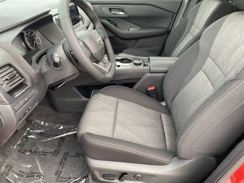 New 2026 Nissan Rogue SV image 10