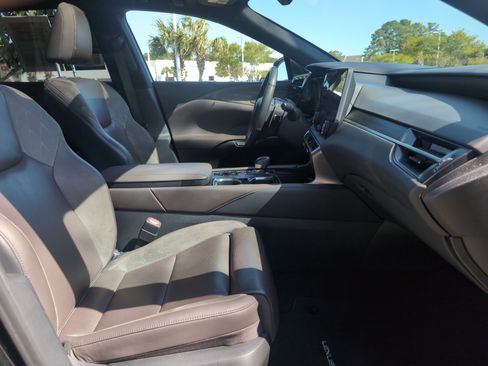 Used 2023 Lexus RX 350 FWD w/ Cold Area Package image 33