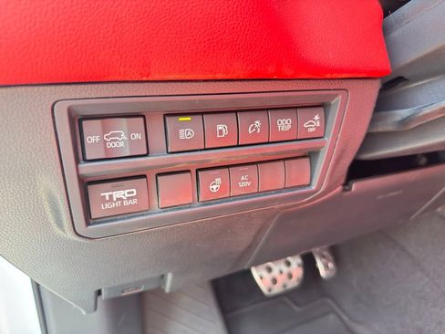 Used 2026 Toyota Sequoia TRD Pro AWD/4WD image 20