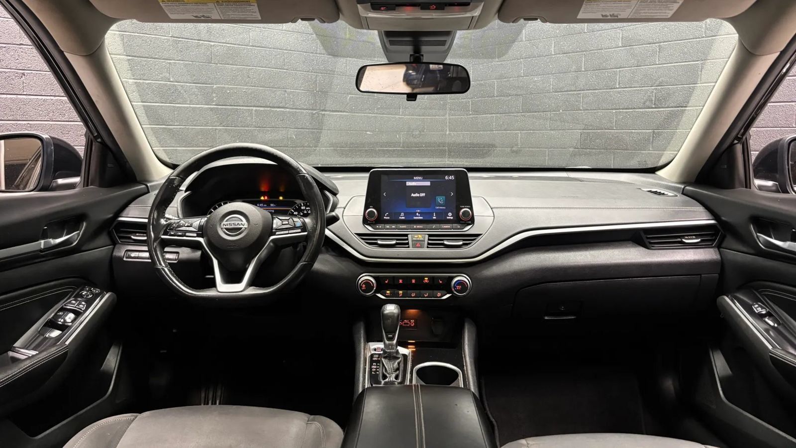 Used 2021 Nissan Altima 2.5 SV w/ SV Premium Package FWD image 8