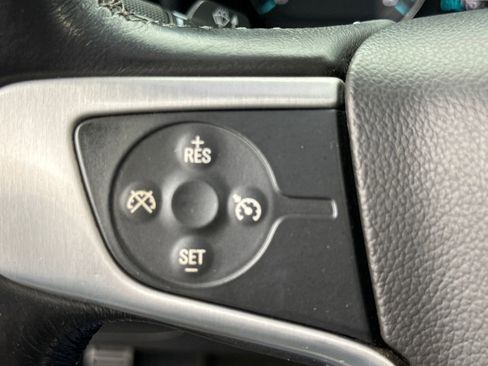 Used 2017 GMC Sierra 1500 SLE image 31