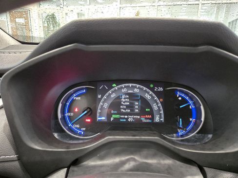 Used 2023 Toyota RAV4 AWD Hybrid image 28