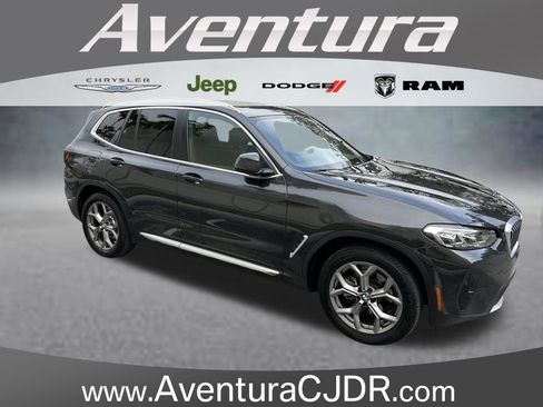 Used 2024 BMW X3 xDrive30i AWD/4WD image 1