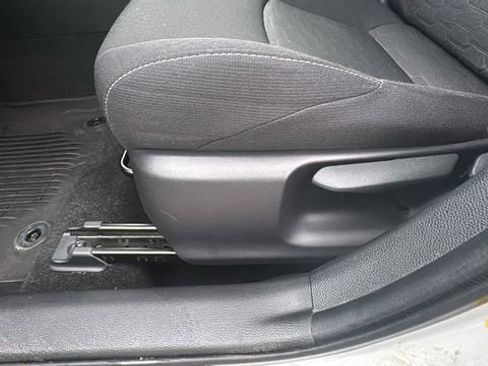 Used 2024 Toyota Corolla SE w/ SE Package image 28