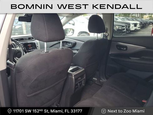 Used 2021 Nissan Murano SV image 18