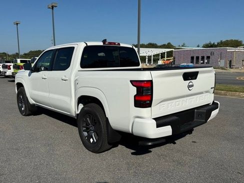 New 2026 Nissan Frontier SV w/ Tow Package image 7