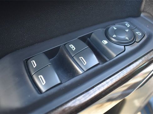 Used 2020 Chevrolet Silverado 1500 LT w/ All-Star Edition image 20