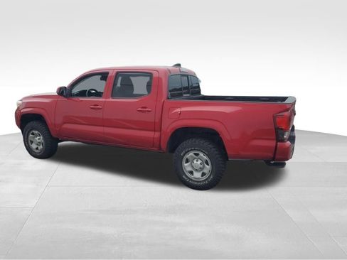 Used 2021 Toyota Tacoma SR AWD/4WD image 2